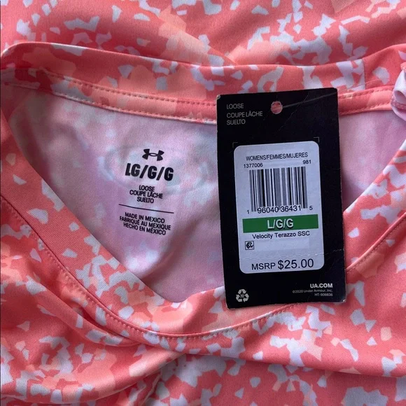 Under Armour Tee - NEW - Picture 4 of 5